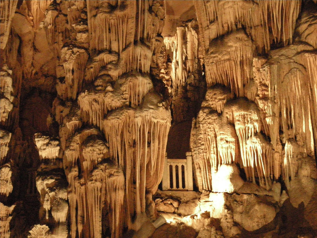 1) Grotte des Demoiselles