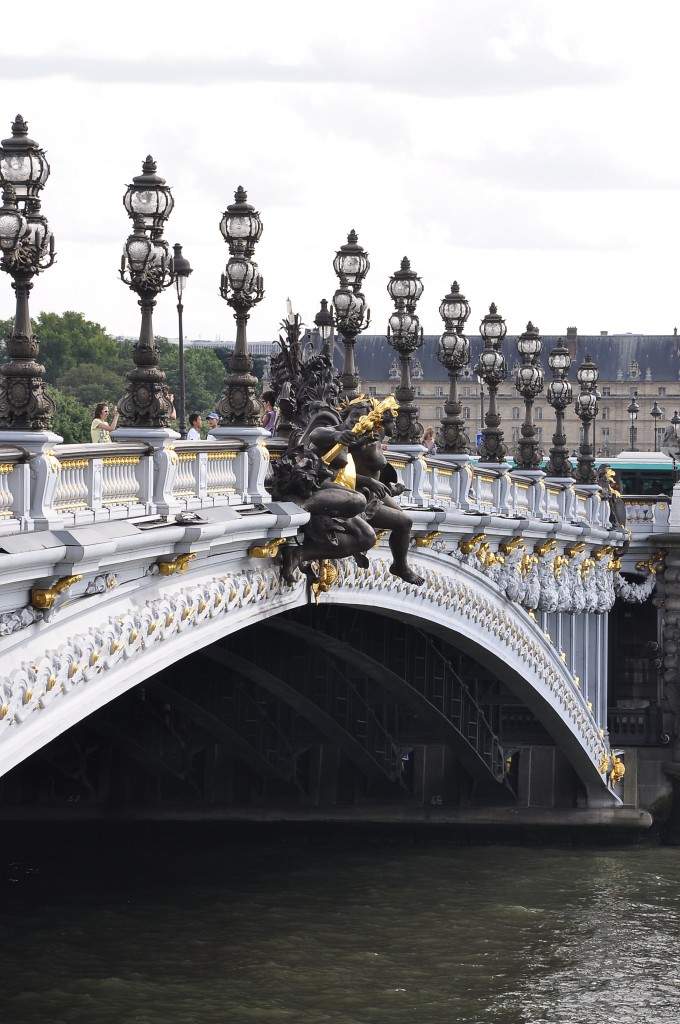 5) Le Pont Alexandre III de Paris