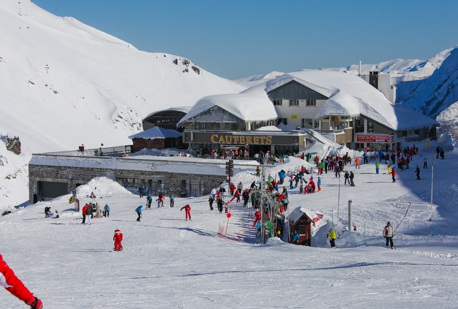 Village sous la neige Cautertets-2