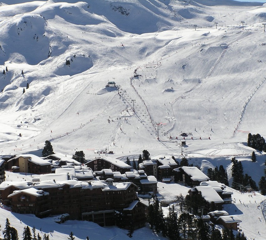 [Vidéo] La Plagne vue du ciel