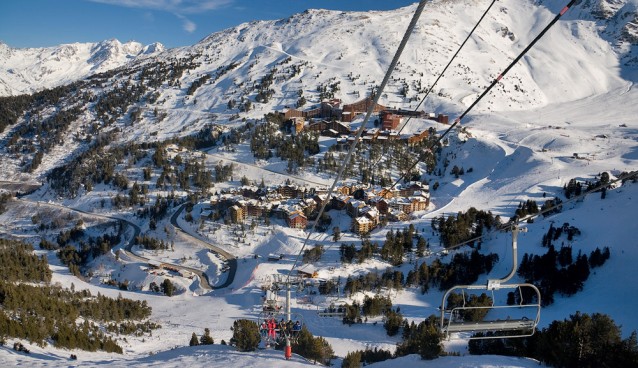 [Vidéo] Les Arcs vues du ciel