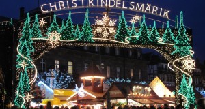 Coup d’envoi du marché de Noël de Strasbourg !