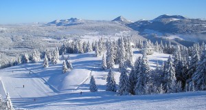 Top 10 des plus belles stations de ski du Massif Central, des Vosges et du Jura