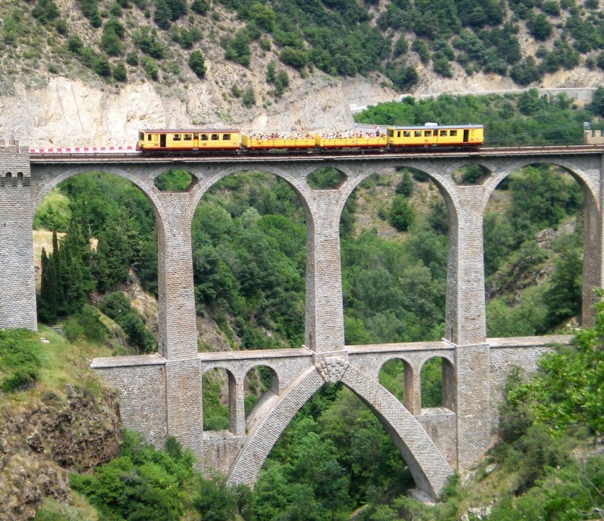 [Vidéo] Les Pyrénées Orientales vues du ciel